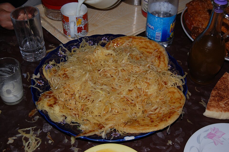 Rziza, fils de pâte enroulés